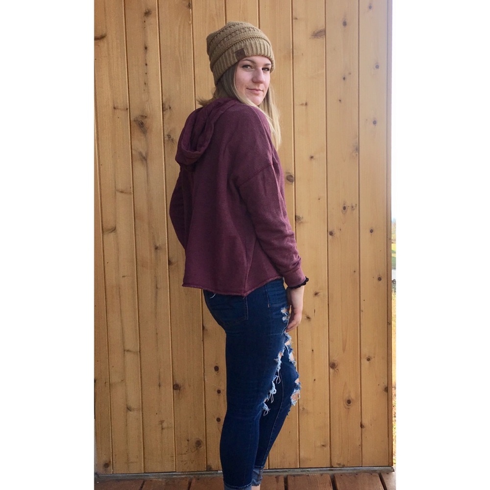 American Eagle Maroon distressed hoodie